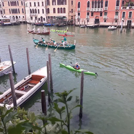 Honeymoon On Grand Canal * Venedik
