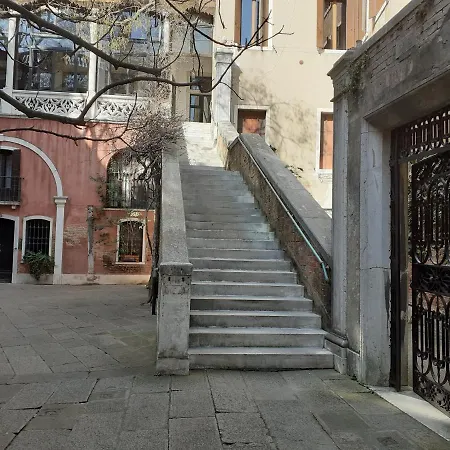 Honeymoon On Grand Canal Affittacamere 3*