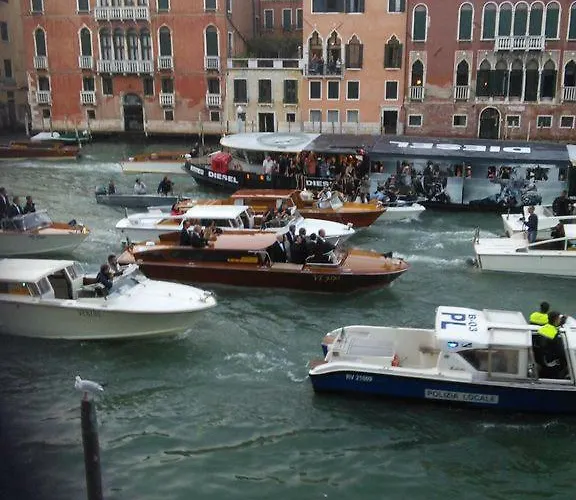 Honeymoon On Grand Canal Affittacamere